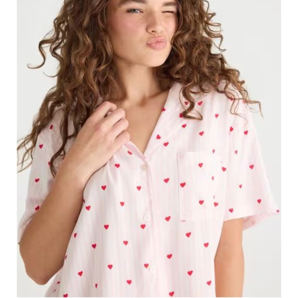 Aeropostale Pink Striped Heart Print Rayon Button Down Shirt Medium Short Sleeve